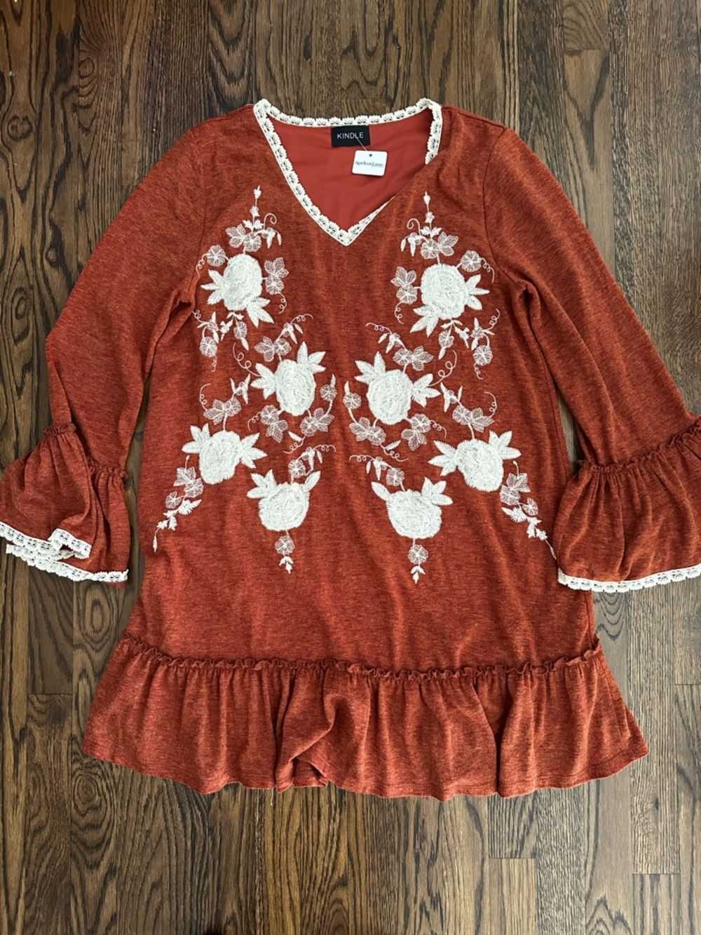 NWT Apricot Lane Burnt Orange Floral Embroidered Boho Long Sleeve fall Dress